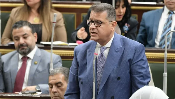 رئيس لجنة حقوق الإنسان في مجلس النواب: إغلاق مضيق هرمز يهدد بأزمة عالمية في الوقود رئيس لجنة حقوق الإنسان في مجلس النواب: إغلاق مضيق هرمز يهدد بأزمة عالمية في الوقود