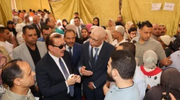 محافظ المنوفية ورئيس الجامعة يفتتحان القافلة الطبية الشاملة في منشأة سلطان