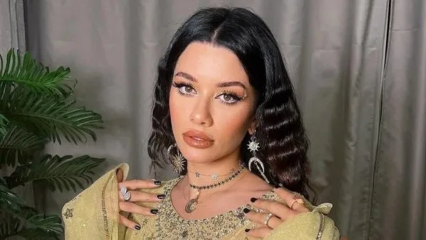 سينتيا خليفة تكمل تصوير فيلمها الأمريكي “White Mars” سينتيا خليفة تكمل تصوير فيلمها الأمريكي “White Mars”