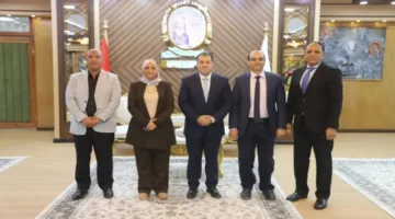رئيس جامعة جنوب الوادي يستقبل فريق تقييم برنامج طب الأسنان من مجلس الجامعات الأهلية