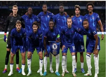 كول بالمر يقود تشكيلة تشيلسي في مواجهة لوس أنجلوس بكأس العالم للأندية كول بالمر يقود تشكيلة تشيلسي في مواجهة لوس أنجلوس بكأس العالم للأندية
