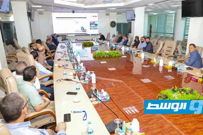 مؤسسة النفط تستكشف سُبُل رفع إنتاج الغاز من المنصات البحرية باستخدام تكنولوجيا ألمانية. مؤسسة النفط تستكشف سُبُل رفع إنتاج الغاز من المنصات البحرية باستخدام تكنولوجيا ألمانية.