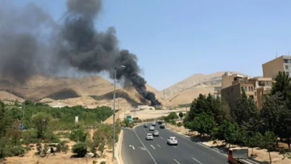 تقارير إعلامية إيرانية: إغلاق الطريق السريع بين طهران وقم بسبب استهدافه بقذيفة من إسرائيل تقارير إعلامية إيرانية: إغلاق الطريق السريع بين طهران وقم بسبب استهدافه بقذيفة من إسرائيل