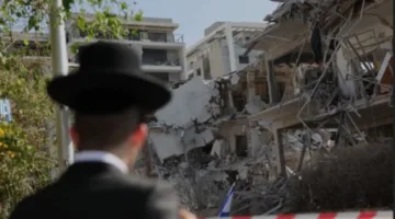 إيران: “اللهم انتقم من الظالمين بالظالمين” – كيف تعكس هذه العبارة فكر الطائفيين؟ ولماذا تختار إيران الليل لإطلاق صواريخها؟ “واه إيراناه” والصواريخ الإيرانية تتجاوب، ما الذي جعل الكويت تراقب الصواريخ بجوار أبراجها؟ والخوف أدى إلى تخبُّط الصهاينة تحت الأرض!