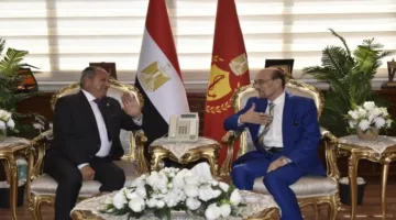 محافظ بورسعيد يرحب بالفنان محمد صبحي