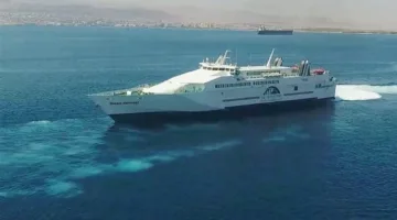“الجسر العربي” تواصل تنظيم رحلاتها البحرية بين العقبة ونويبع على الرغم من التحديات في المنطقة
