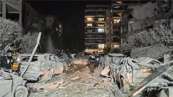 تقارير عبرية: إسرائيل تخطط لقصف مقر التلفزيون الإيراني تقارير عبرية: إسرائيل تخطط لقصف مقر التلفزيون الإيراني