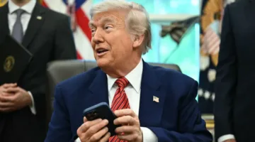ترامب: يجب على إيران التواصل بشأن تقليص التوتر ‘قبل أن يصبح الوقت متأخرًا’