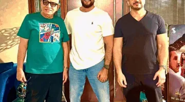 أحمد العوضي يوقع عقدًا لبطولة فيلم سينمائي جديد.