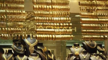 انخفاض سعر الذهب إلى أقل من 3400 دولار