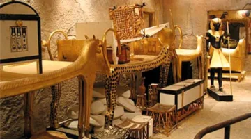 بعد تأجيل الافتتاح: تفاصيل اكتشاف مقبرة توت عنخ آمون