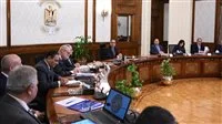 هل أوقفت الحكومة بعض المشاريع الوطنية بسبب النزاع بين إيران وإسرائيل؟