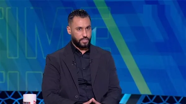 حسام عاشور: الأهلي بحاجة إلى مدافعين اثنين.. وزيزو يمكنه تأدية الدور المزدوج في خط الوسط. حسام عاشور: الأهلي بحاجة إلى مدافعين اثنين.. وزيزو يمكنه تأدية الدور المزدوج في خط الوسط.