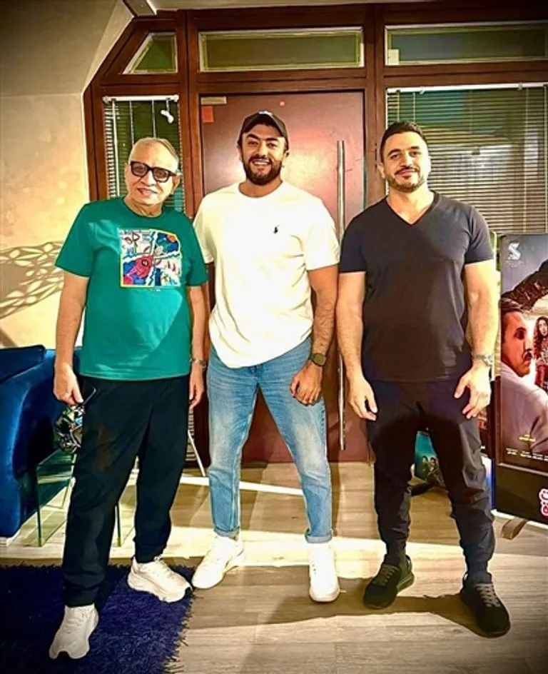 أحمد العوضي يعود إلى عالم السينما من خلال فيلم “البوب” والذي يجمع بين الأكشن والكوميديا بميزانية كبيرة.