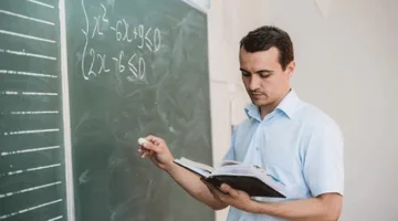البوابة الحكومية للوظائف تتيح معرفة مواعيد امتحانات وظيفة معلم مساعد