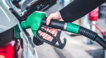 الحكومة تؤكد التزامها بعدم زيادة أسعار الوقود حتى أكتوبر المقبل