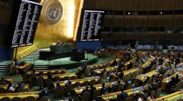 الأمم المتحدة تطالب بإنهاء عاجل للمعاناة الإنسانية في غزة وتدين الهجوم الإسرائيلي.