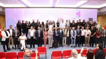 نقيب الصحفيين ونقيب الممثلين يتناولان 5 مشروعات تخرج في الأكاديمية البحرية بالإسكندرية
