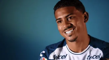 كأس العالم للأندية: مهاجم باتشوكا يستعرض حماسه قبل لقاء ريال مدريد