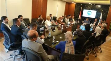 أمانة حقوق الإنسان في حزب “مستقبل وطن” تعقد اجتماعًا تنظيميًا مع أمنائها من مختلف المحافظات لمناقشة مجموعة من القضايا والمواضيع المتنوعة.