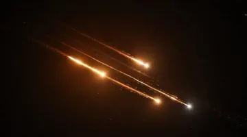 إيران تُعلن استهداف الموقع الذي انطلقت منه الهجمات على مبنى هيئة الإذاعة والتلفزيون