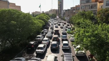 عاجل.. بعد تحذير ترامب.. لقطات توضح مغادرة آلاف الإيرانيين لمدينة طهران (فيديو)