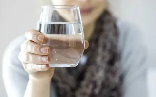جفاف الجسم: 5 علامات “تنذر بالخطر”