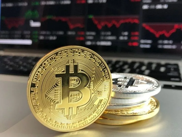 أسعار العملات الرقمية مقابل الدولار بتاريخ الثلاثاء 17 يونيو 2025