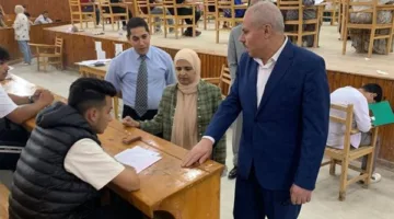 رئيس جامعة قناة السويس يقوم بجولة تفقدية في لجان امتحانات المعهد الفني للتمريض
