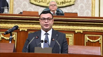 وزير الإسكان يبرز أهمية تعاون السلطتين التنفيذية والتشريعية لصالح المواطنين