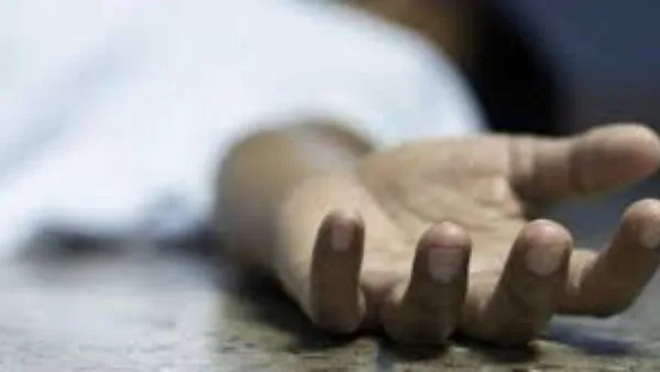 شاب ي stabbed زوجته أمام أبنائهما خلال بحثهما عن شقة للإيجار في التجمع شاب ي stabbed زوجته أمام أبنائهما خلال بحثهما عن شقة للإيجار في التجمع