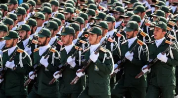 الحرس الثوري الإيراني: القوة الجوية بدأت مرحلة جديدة من الهجمات الصاروخية على إسرائيل