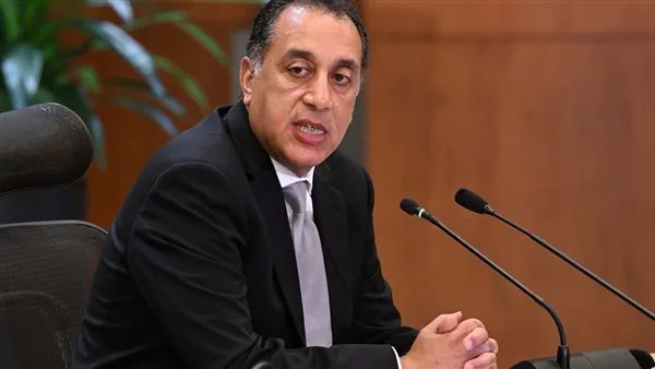 رئيس الوزراء يراقب مع الجهات المعنية تحسين نظام الري لزراعة قصب السكر رئيس الوزراء يراقب مع الجهات المعنية تحسين نظام الري لزراعة قصب السكر
