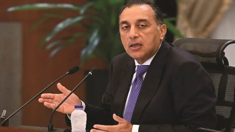 مدبولي يتابع جهود الوزارات المختصة لتحديث نظام الري لجني قصب السكر مدبولي يتابع جهود الوزارات المختصة لتحديث نظام الري لجني قصب السكر