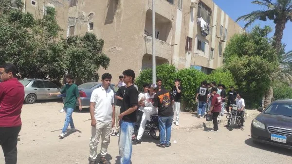 فرحة طلاب الثانوية في جنوب سيناء بأسئلة امتحان اللغة الفرنسية فرحة طلاب الثانوية في جنوب سيناء بأسئلة امتحان اللغة الفرنسية