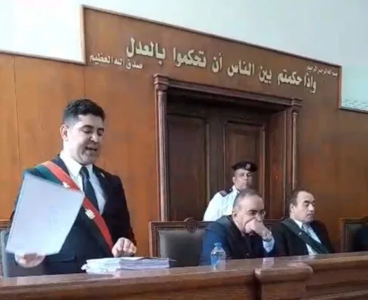 تأجيل نظر قضية المتهمين في مقتل “شهيد الشهامة” بالغردقة إلى 11 يوليو تأجيل نظر قضية المتهمين في مقتل “شهيد الشهامة” بالغردقة إلى 11 يوليو