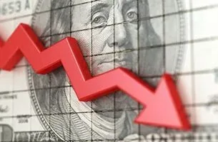 الدولار ينخفض إلى 50.10 جنيه خلال تداولات اليوم الثلاثاء في البنوك المصرية