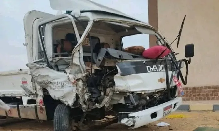 وفيات وإصابة 18 شخصًا في حادث collision على الطريق الصحراوي بالبحيرة مع إرسال 9 سيارات أسعاف. وفيات وإصابة 18 شخصًا في حادث collision على الطريق الصحراوي بالبحيرة مع إرسال 9 سيارات أسعاف.