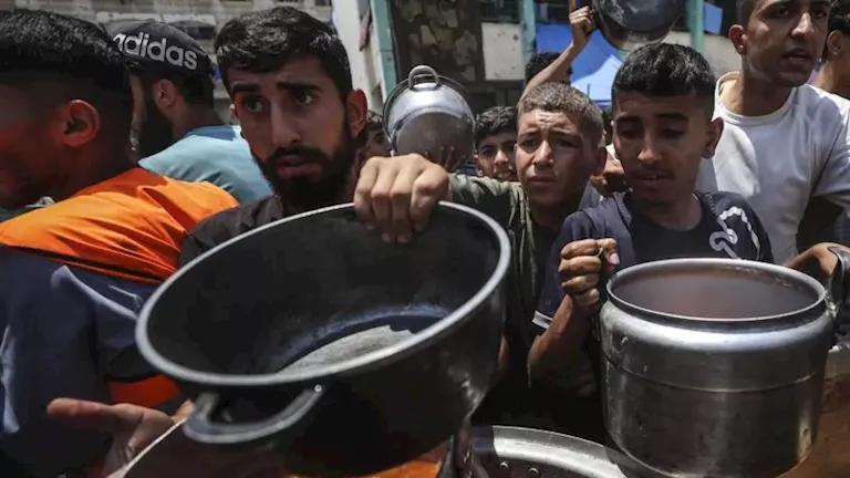 الأونروا: غزة تواجه “كوارث مستمرة” الأونروا: غزة تواجه “كوارث مستمرة”