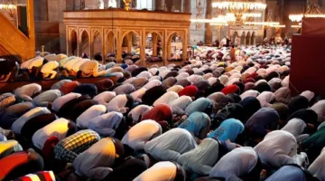 مواعيد الصلاة، توقيت أذان الظهر اليوم الثلاثاء 17 يونيو 2025 في القاهرة والمدن الأخرى.