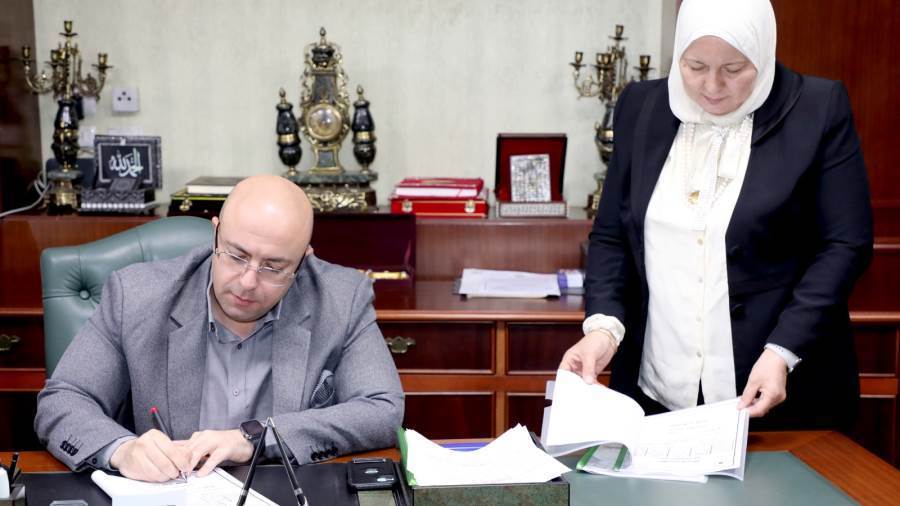 محافظ بني سويف يوافق على نتائج امتحانات الفصل الثاني للصف الإعدادي، بنسبة نجاح تبلغ 75.13% محافظ بني سويف يوافق على نتائج امتحانات الفصل الثاني للصف الإعدادي، بنسبة نجاح تبلغ 75.13%