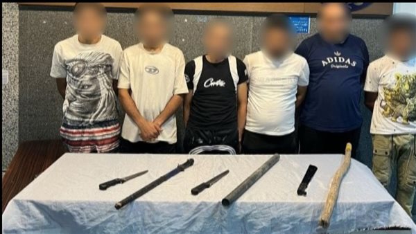 بعد تداول فيديو الحادثة.. وزارة الداخلية تلقي القبض على المتورطين في “اشتباكات الشوارع” بالقاهرة. بعد تداول فيديو الحادثة.. وزارة الداخلية تلقي القبض على المتورطين في “اشتباكات الشوارع” بالقاهرة.