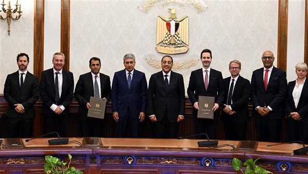 رئيس الوزراء يجتمع بالرئيس الإقليمي لمجموعة فنادق “حياة” العالمية ورئيس مجلس إدارة شركة “أدد العقارية” رئيس الوزراء يجتمع بالرئيس الإقليمي لمجموعة فنادق “حياة” العالمية ورئيس مجلس إدارة شركة “أدد العقارية”
