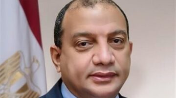رئيس جامعة بني سويف يترأس اجتماع التعلم المدمج والمجلات الأكاديمية