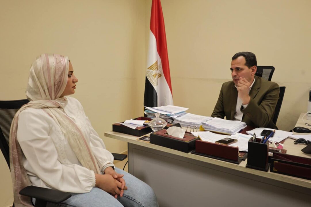 مساعد وزير الإسكان: 98.6 مليار جنيه لتنفيذ خدمات المرحلة الأولى من مشروع “حياة كريمة” مساعد وزير الإسكان: 98.6 مليار جنيه لتنفيذ خدمات المرحلة الأولى من مشروع “حياة كريمة”