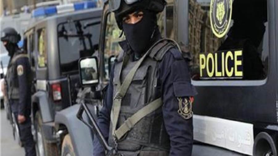 تحقيق في تفاصيل انتشار فيديو يظهر مشاجرة بين أفراد باستخدام أسلحة بيضاء في البحيرة تحقيق في تفاصيل انتشار فيديو يظهر مشاجرة بين أفراد باستخدام أسلحة بيضاء في البحيرة
