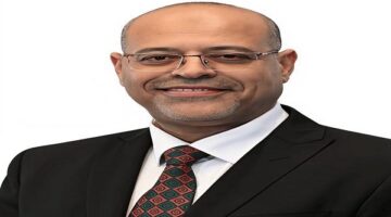 وزير العمل يعلن عن انطلاق اختبارات المتقدمين لوظيفة “الخياطة والتفصيل” في الأردن