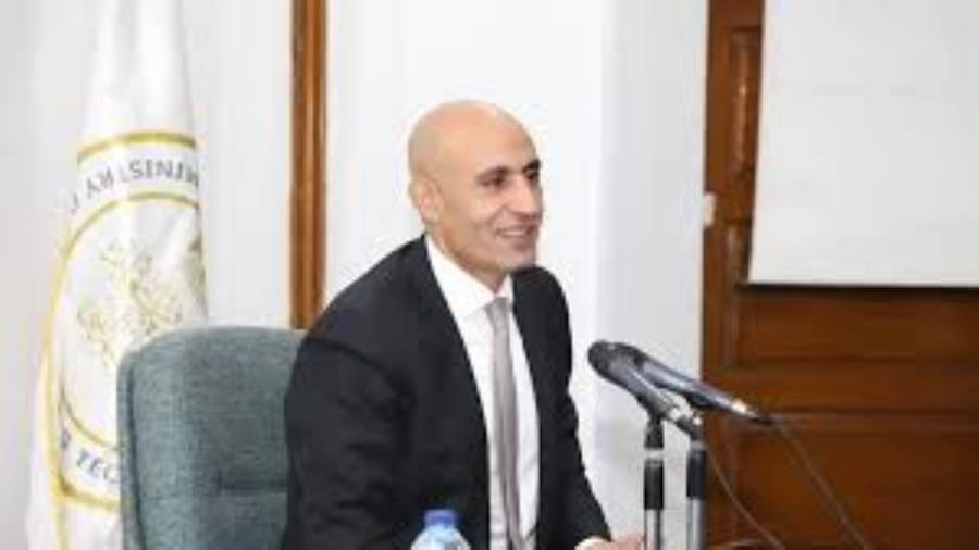 وزير التعليم يأمر بتقديم كافة أشكال الدعم للمعلمين المصابين في حوادث الطرق بأسيوط والمنيا وزير التعليم يأمر بتقديم كافة أشكال الدعم للمعلمين المصابين في حوادث الطرق بأسيوط والمنيا