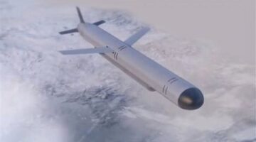 التوتر المتزايد بين إسرائيل وإيران يهدد بإندلاع صراعات إقليمية وحرب نووية في الشرق الأوسط.