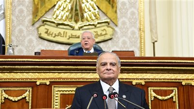 البرلمان يوافق على عقوبة شهر حبس وغرامة 500 ألف جنيه لمكافحة الحفر غير المنظم لآبار المياه الجوفية البرلمان يوافق على عقوبة شهر حبس وغرامة 500 ألف جنيه لمكافحة الحفر غير المنظم لآبار المياه الجوفية
